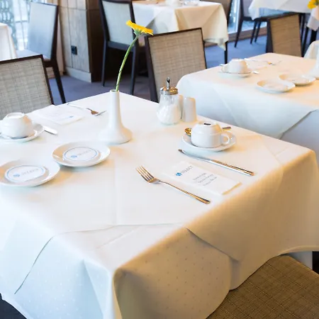 Garner Hotel Essen - Handelshof By Ihg 